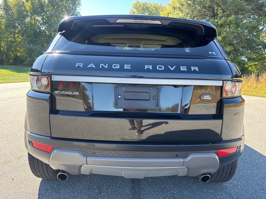 Used 2013 Land Rover Range Rover Evoque Pure Plus AWD/4WD image 4