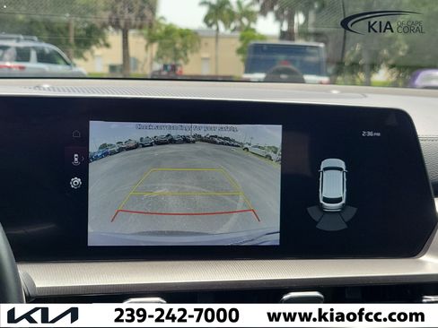 Certified 2024 Kia Telluride LX FWD image 25