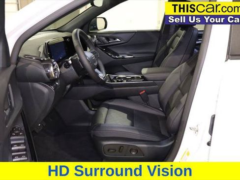 Used 2026 Chevrolet Equinox LT w/ Convenience Package II FWD image 25