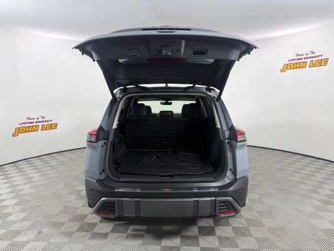 Certified 2023 Nissan Rogue Platinum w/ Platinum Premium Package AWD/4WD image 5