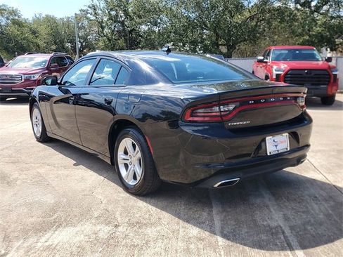 Used 2023 Dodge Charger SXT image 4