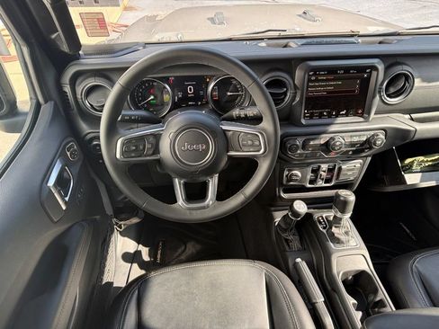 Certified 2023 Jeep Wrangler Unlimited Sahara AWD/4WD image 10