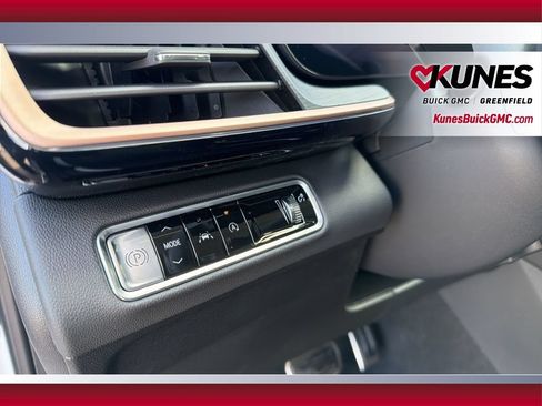 New 2026 Buick Envision Sport Touring AWD/4WD image 18