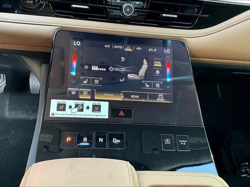 New 2025 INFINITI QX80 Sensory image 22