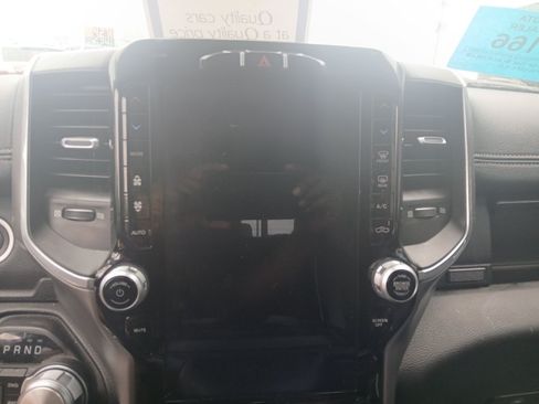 Used 2023 RAM 1500 Laramie AWD/4WD image 14