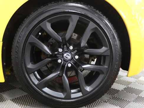 Used 2017 Nissan 370Z Coupe image 15