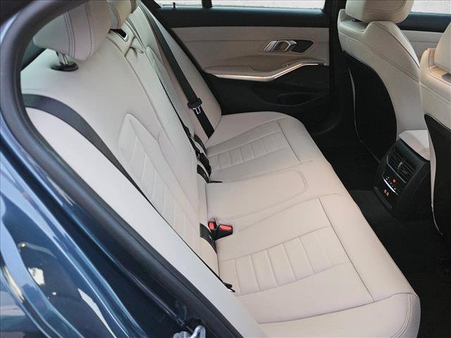 Used 2025 BMW M340i xDrive w/ Premium Package AWD/4WD image 15