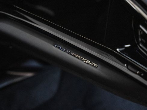 Used 2024 Ferrari Purosangue image 34