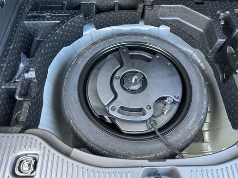 Used 2019 Buick Encore Preferred w/ Safety Package AWD/4WD image 28