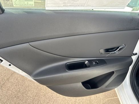 New 2026 Hyundai Elantra Sport image 12