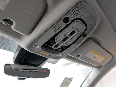 Used 2023 Audi Q8 Premium Plus w/ Premium Plus Package image 33