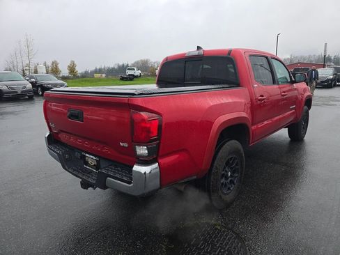Used 2019 Toyota Tacoma SR5 image 3