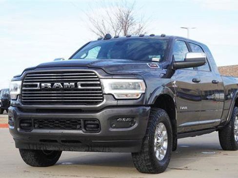 Certified 2022 RAM 3500 Laramie image 3