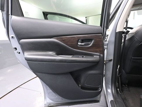 Used 2024 Nissan Murano Platinum AWD/4WD image 39