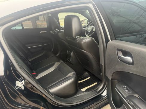 Used 2022 Dodge Charger SXT w/ Leather Interior Group RWD image 27