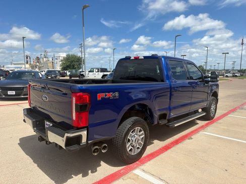 Used 2026 Ford F250 Lariat w/ FX4 Off-Road Package AWD/4WD image 5