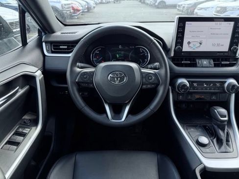 Used 2022 Toyota RAV4 XSE w/ XSE Grade Weather Package AWD/4WD image 28