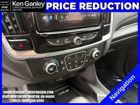 Used 2023 Chevrolet Traverse RS AWD/4WD image 16