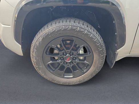 Used 2023 Toyota Tundra 1794 Edition w/ TRD Off-Road Package AWD/4WD image 10