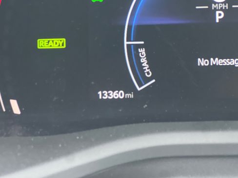 Certified 2025 Toyota Camry LE w/ Convenience Package image 21