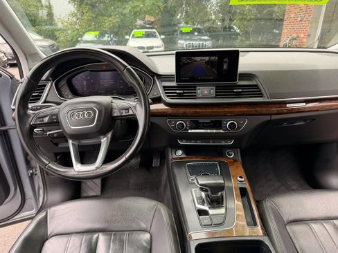 Used 2018 Audi Q5 2.0T Premium Plus w/ Premium Plus Package AWD/4WD image 14