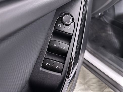 New 2026 Chevrolet Equinox LT w/ Convenience Package II image 23