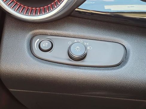 New 2026 Chevrolet Trax RS image 12