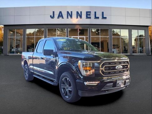 Used 2022 Ford F150 XLT w/ Equipment Group 302A High image 3