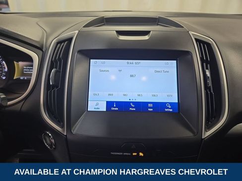 Used 2020 Ford Edge SEL w/ Cold Weather Package AWD/4WD image 17