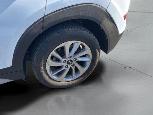 Used 2018 Hyundai Tucson SEL FWD image 35