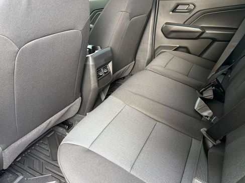 New 2026 Chevrolet Colorado Trail Boss w/ Midnight Edition AWD/4WD image 9