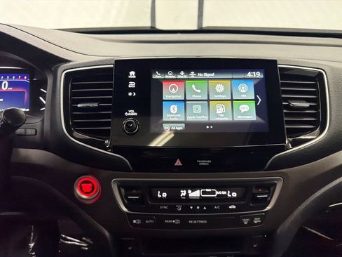 Used 2022 Honda Passport TrailSport image 30