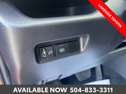 Certified 2025 Toyota RAV4 XLE FWD image 27