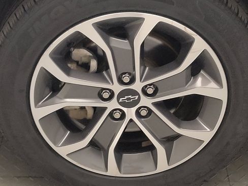 Used 2018 Chevrolet Sonic LT FWD image 31