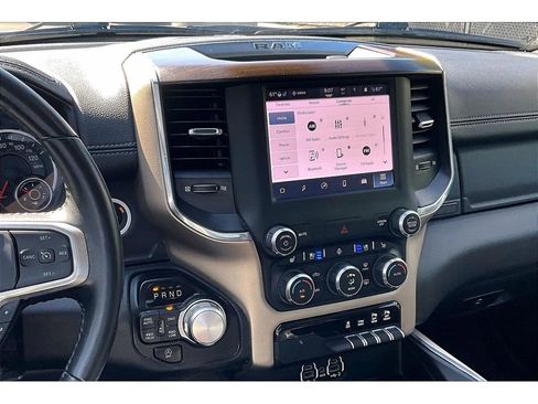 Used 2022 RAM 1500 Laramie AWD/4WD image 6