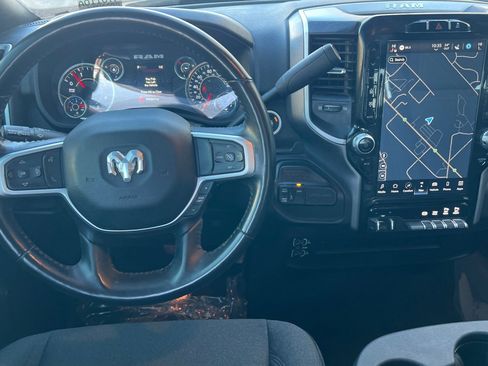 Used 2024 RAM 3500 Big Horn w/ Sport Appearance Package image 15