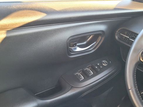 Used 2024 Honda HR-V EX-L image 30