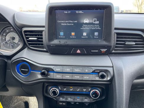 Used 2019 Hyundai Veloster 2.0 image 7