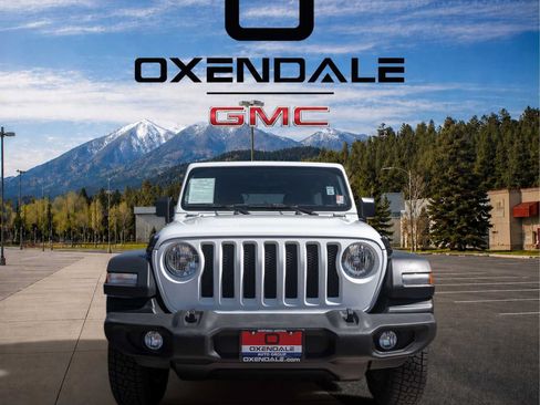 Used 2023 Jeep Wrangler Unlimited Sport AWD/4WD image 3