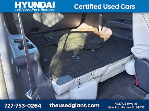 Used 2024 Hyundai Palisade Calligraphy image 11