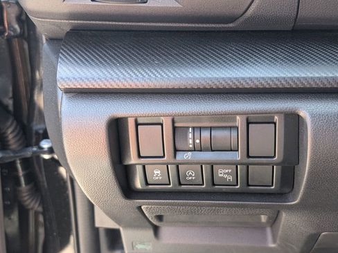 Used 2020 Subaru Crosstrek 2.0i Premium w/ Moonroof Package 2 image 26