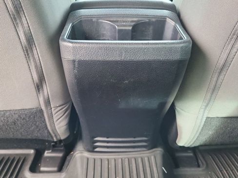 Used 2018 Toyota Tacoma SR w/ SR Convenience Package image 25