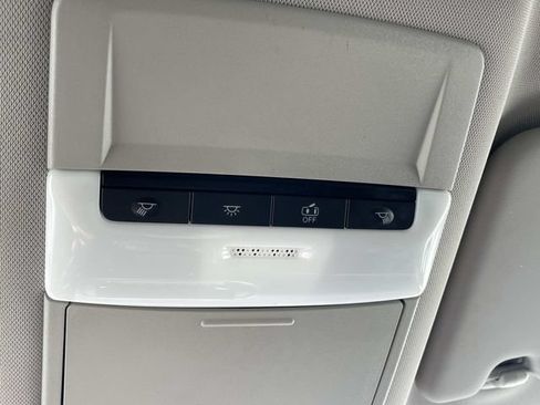 Used 2023 Nissan Rogue S FWD image 30