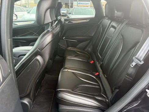 Used 2019 Lincoln MKC Premiere image 24