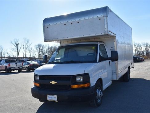 Used 2015 Chevrolet Express 3500 Extended image 7