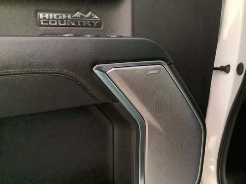 Used 2024 Chevrolet Silverado 1500 High Country w/ Technology Package image 13