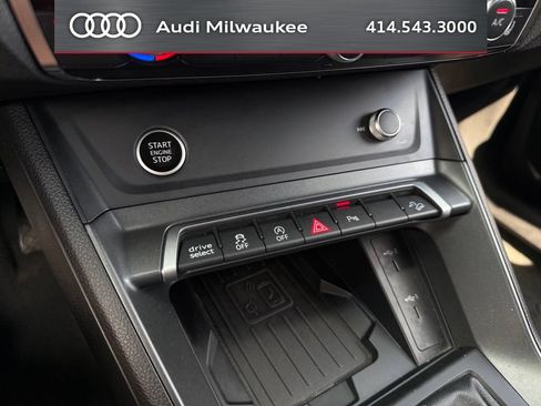 Used 2024 Audi Q3 2.0T Premium Plus AWD/4WD image 28