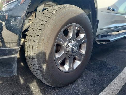 Used 2024 RAM 3500 Big Horn image 5