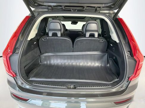 Used 2018 Volvo XC90 T6 Momentum w/ Convenience Package AWD/4WD image 27