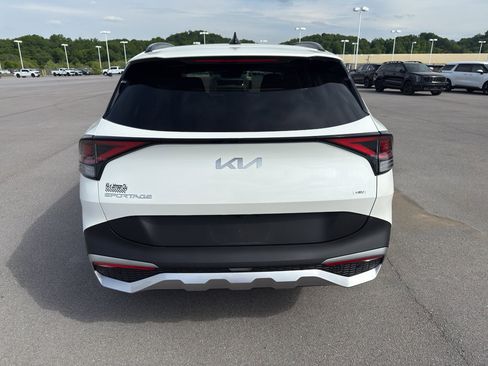 Used 2025 Kia Sportage EX w/ EX Premium Package AWD/4WD image 4